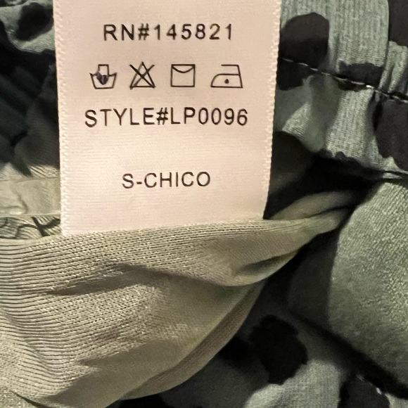 Listicle Green and Black Paper Bag Pants in Dalmatian Print Size Small - Picture 6 of 9